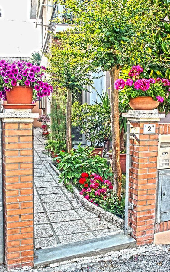 Casarava Sul Parco 3 Camere 2 Bagni Riccione Dış mekan fotoğraf